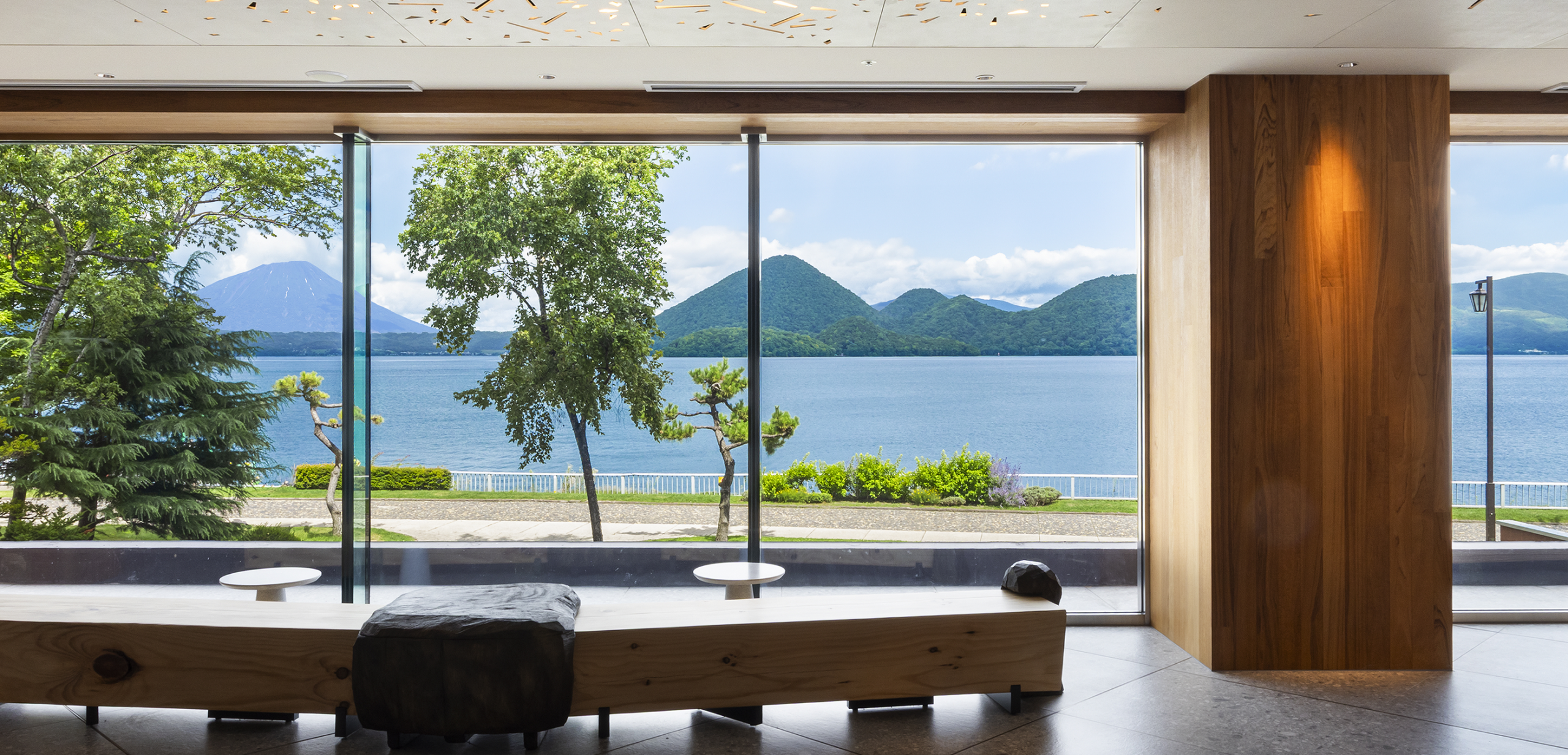 BOUROU LAKE TOYA 望楼洞爺公式サイト野口観光グループ